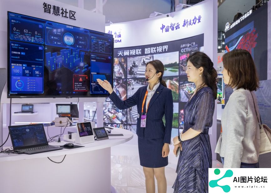 中国电信携7大战新业务品牌族群亮相品牌日盛会