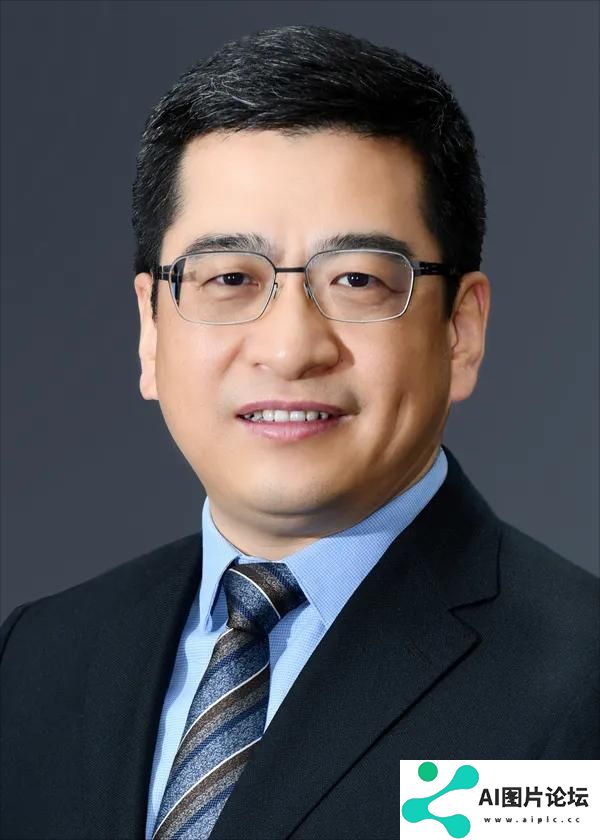 市政协委员陈前斌：让人工智能教育在重庆市中小学落地生根