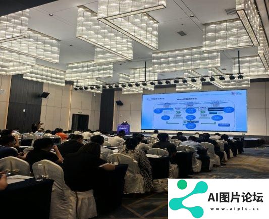 「聚焦数博会」“数据要素+人工智能大模型”×千行百业高质量发展论坛在筑举行