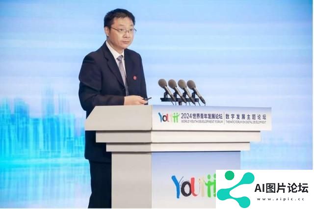 王国胤：人工智能已进入与人类交互交流阶段