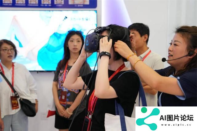 AI时代如何成为技术小能手？河南新华电脑学院给出了答案
